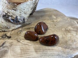 Mahonie Obsidiaan trommelsteen XS