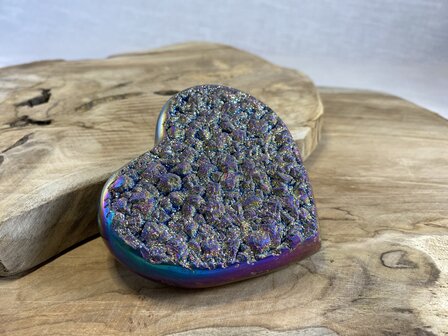 Regenboog titanium druzy Agaat met Amethist hart 2
