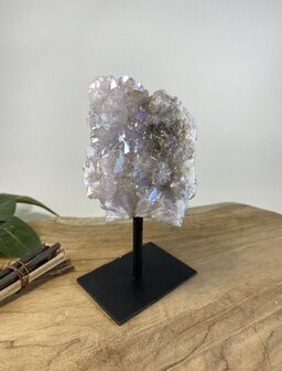 Angel aura Amethist op standaard