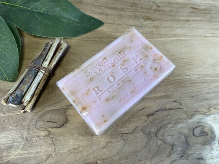 Marseille zeep - Rozenblaadjes