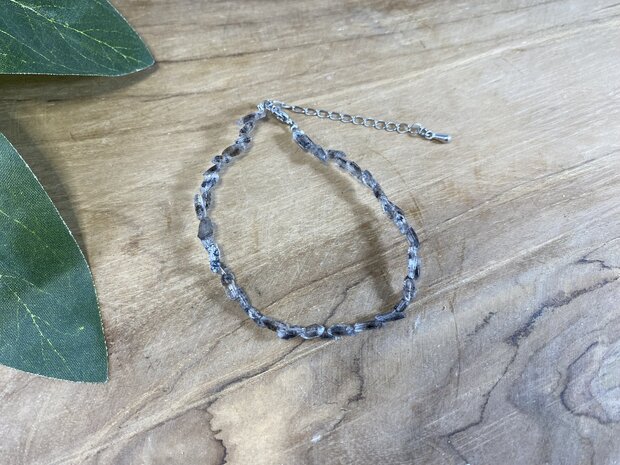 Ijzeren armband met Herkimer Diamant