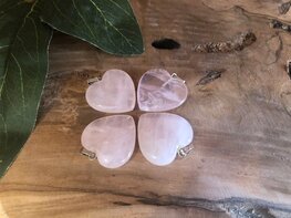 Rozekwarts hart hanger Rozekwarts hart hanger