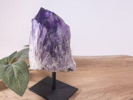 Amethist Jacaré op standaard 1 Amethist Jacaré op standaard 1
