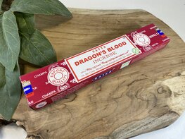 Satya - dragon's blood wierook Satya - dragon's blood wierook